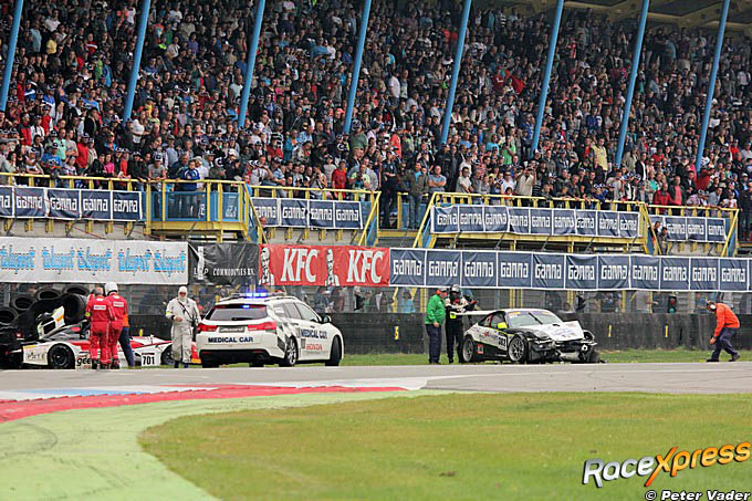 Assen crash